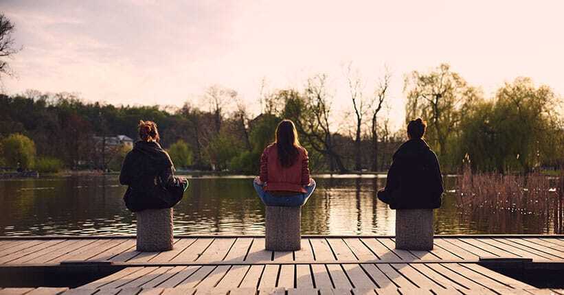 HN on AI Pros' Relaxation