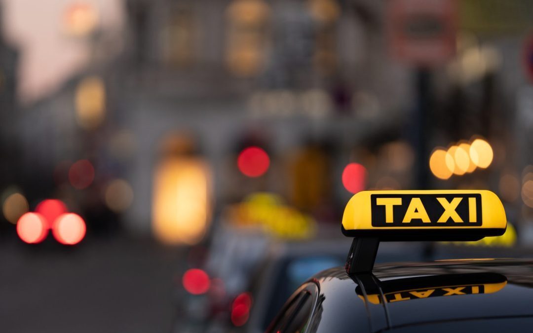 Cover image for Reliable Heathrow Taxi Service and Taxi in Southampton for Comfortable Travel