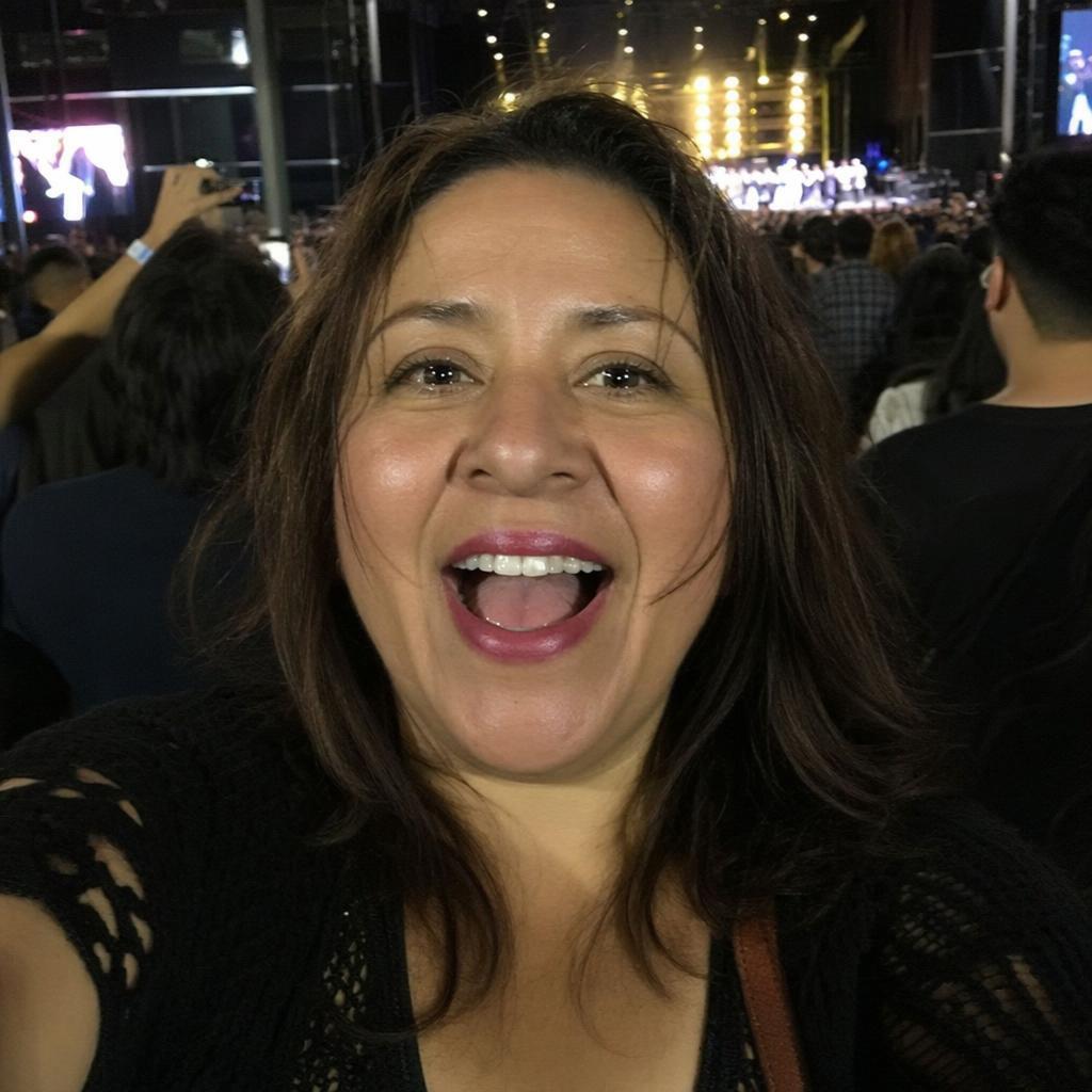 Lucia Arellano profile picture