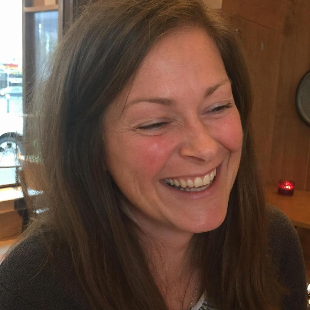 priya_sharma_e9b4dc6a profile image